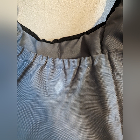 DIAPER DUDE MESSENGER DIAPER BAG, GRAY, ORANGE ZIPPERS, MULTIPLE POCKETS - Picture 6 of 7